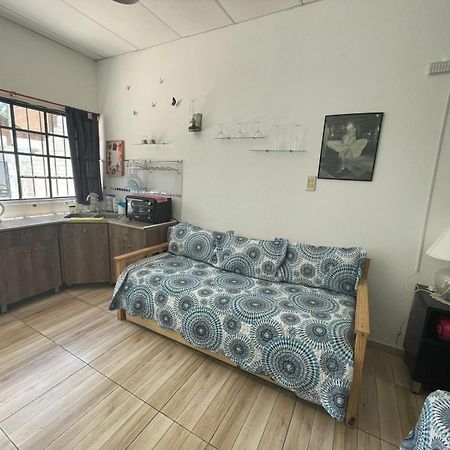 Hospedaje 3 Aeropuerto Ezeiza Pet Friendly Tranfer Gratis Desde Y Hacia El Aeropuerto De Ezeiza A 20 Minutos Apartment Екстериор снимка